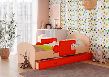 Детская кровать с бортиками и ящиком Мозайка, корпус Млечный дуб/фасад Оранжевый (ламели) в Краснодаре