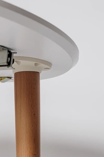 Кухонный стол круглый Белая Эмаль д. 90 см МДФ ножки светлый орех в Сочи - изображение 2