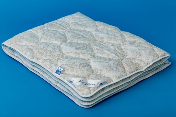 Одеяло всесезонное полутороспальное Лебединая нежность в Армавире - изображение