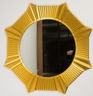 Круглое зеркало Фрида в Сочи