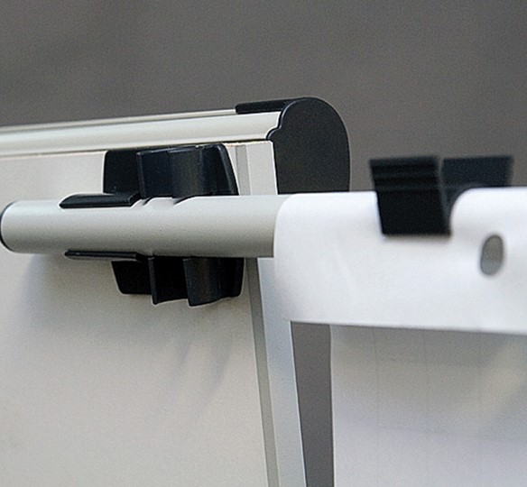 Доска-флипчарт магнитно-маркерная 2х3, TF02/2011, 70x100 см, передвижная, держатели для бумаги в Краснодаре - изображение 5